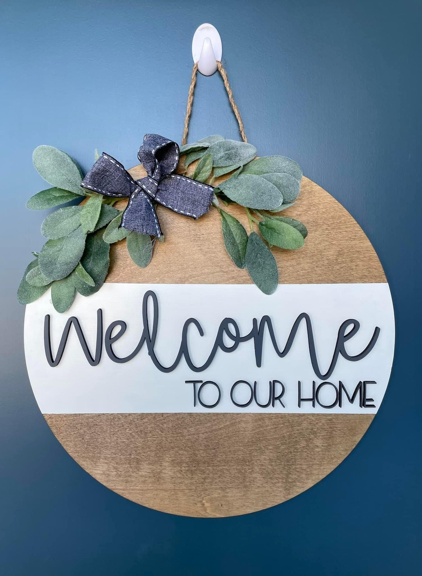 Welcome to our home round sign