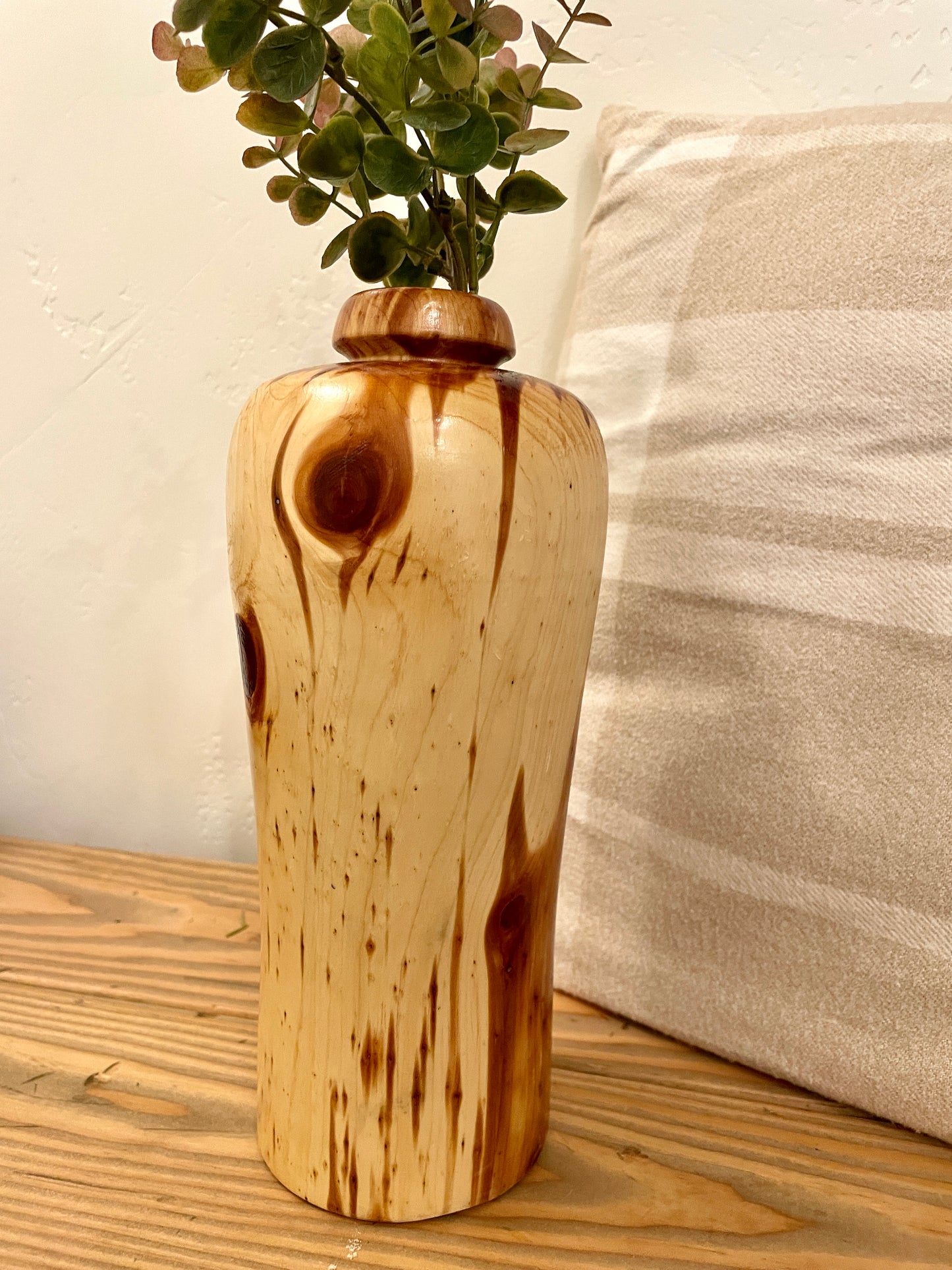Wood vase