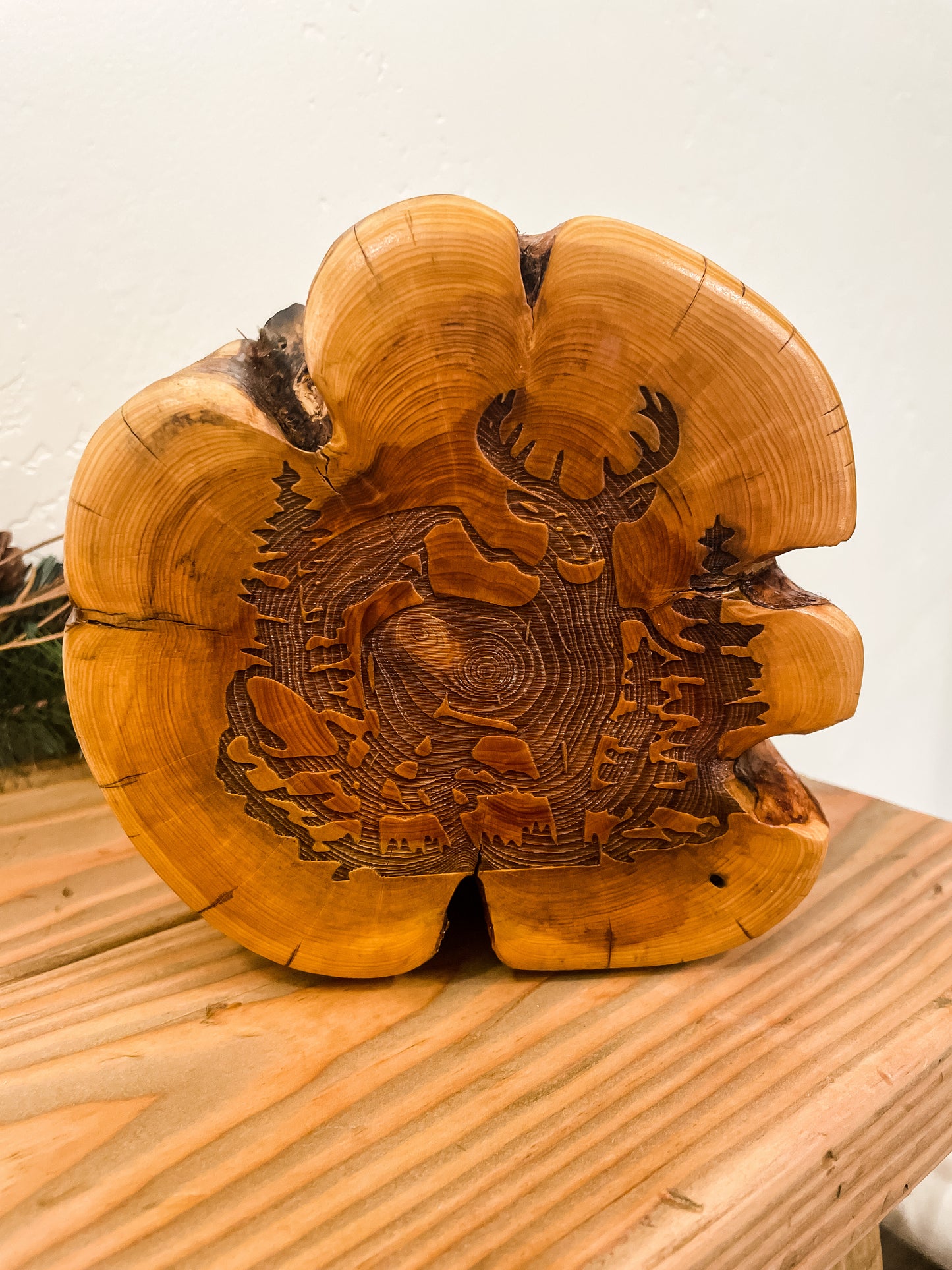 Deer Engraved log