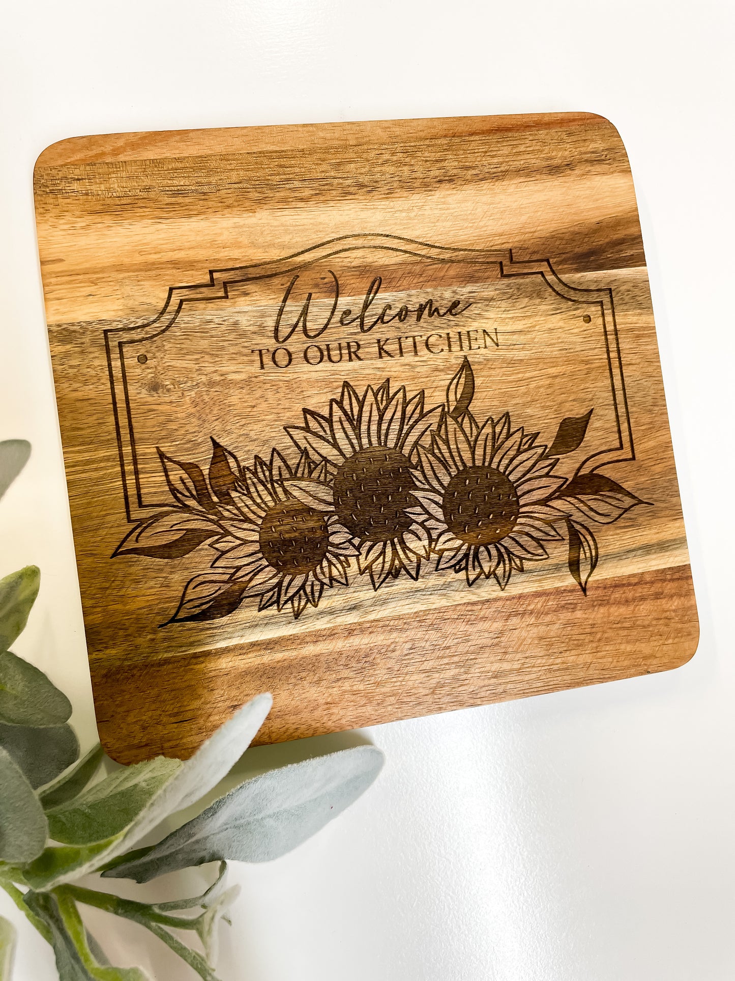 Sunflower Cutting Board