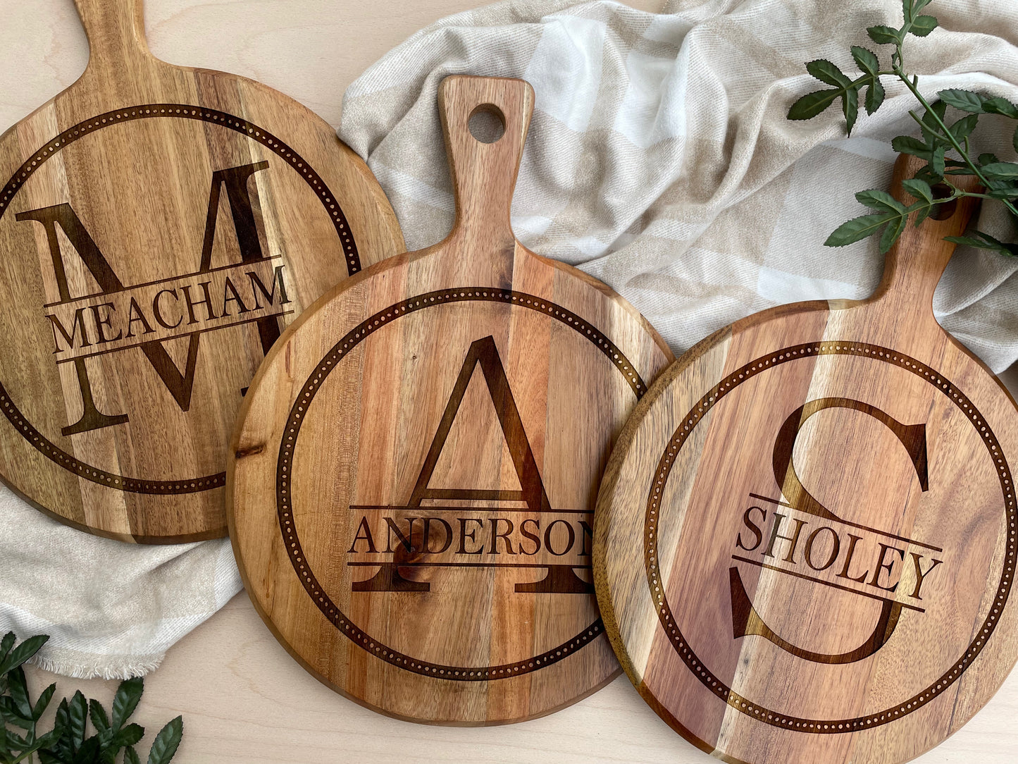 Personalized monogram cutting board