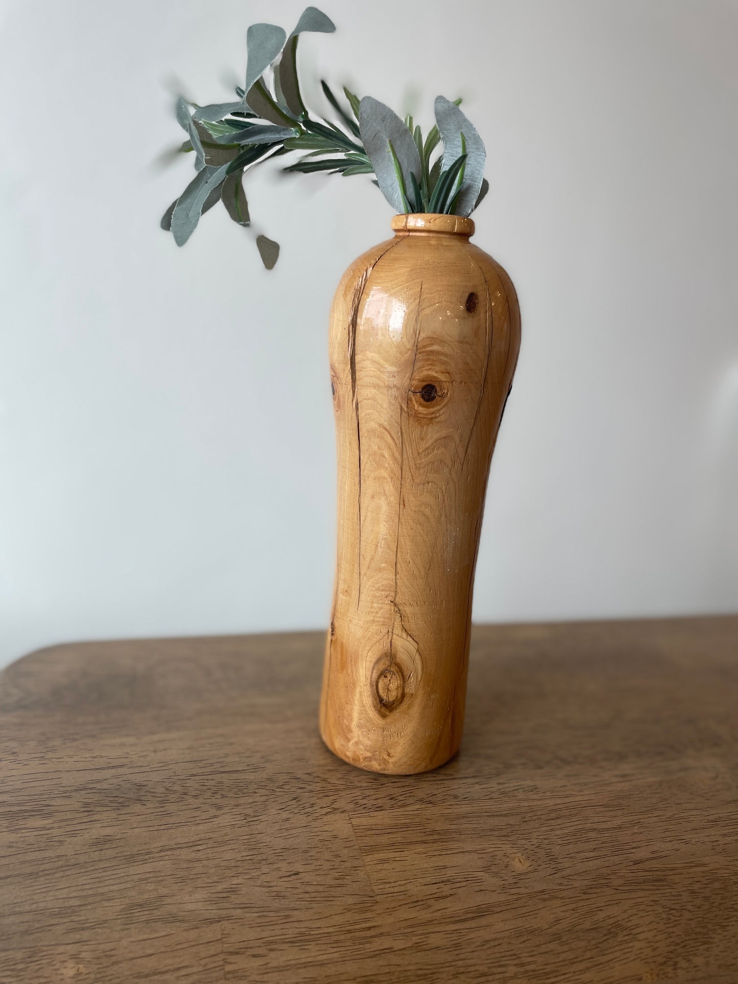 Wood vase