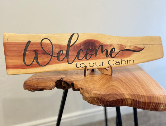 Welcome Cabin flat engraving