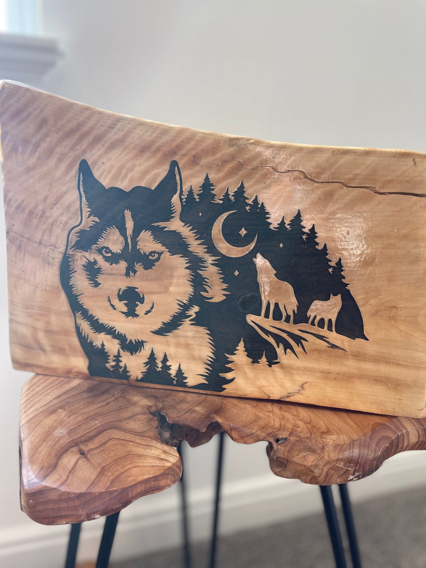 Wolf Log Engraving