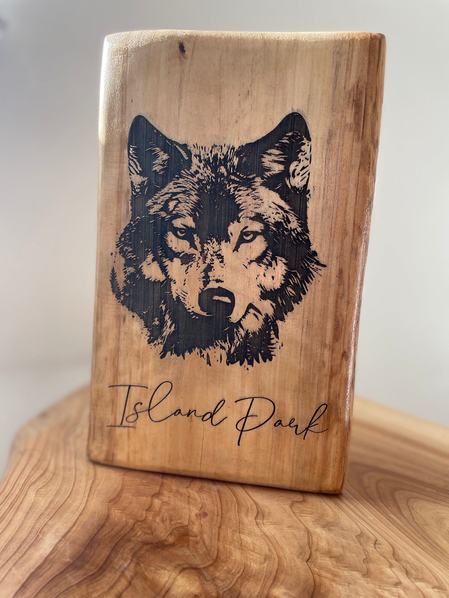 Wolf Log Engraving