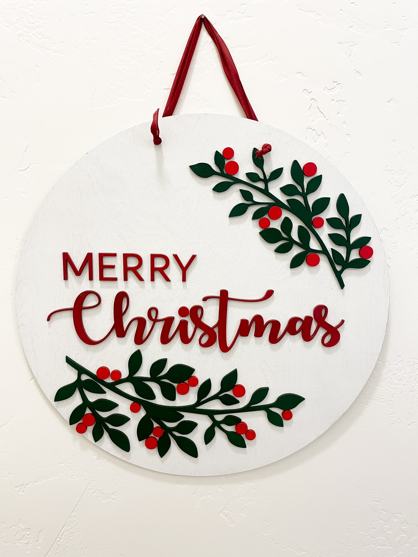 Christmas Berry Round Sign