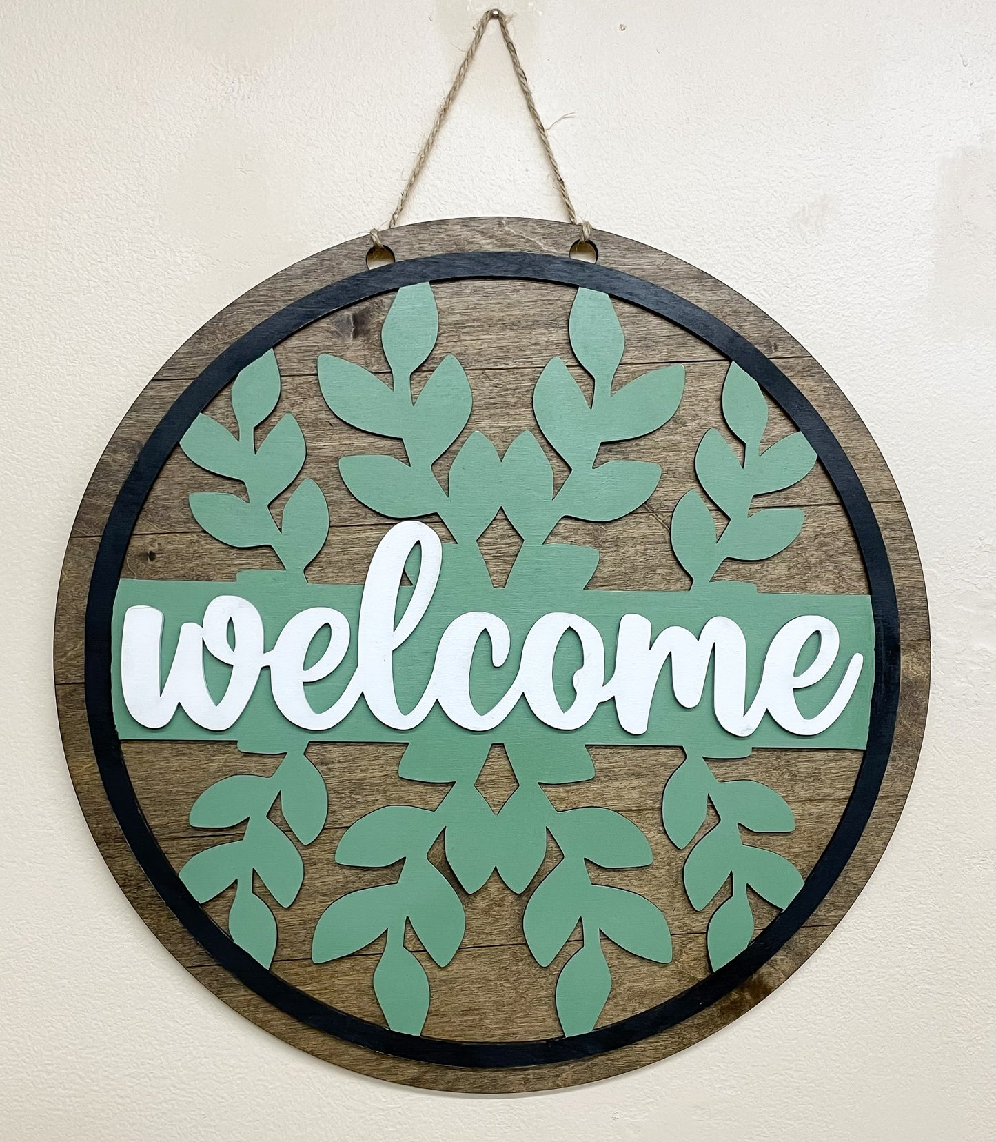 Welcome round sign
