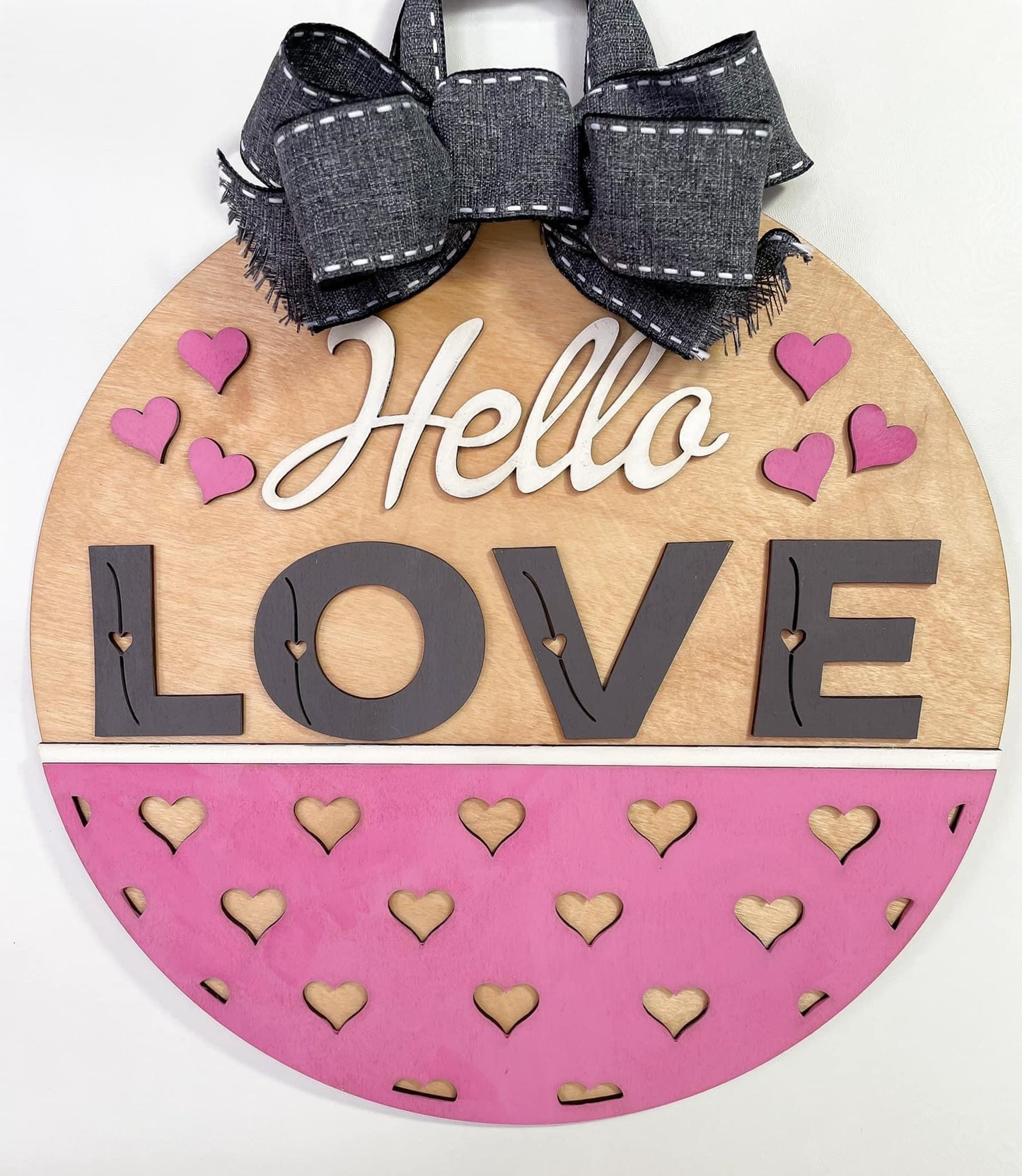 Hello Love round sign
