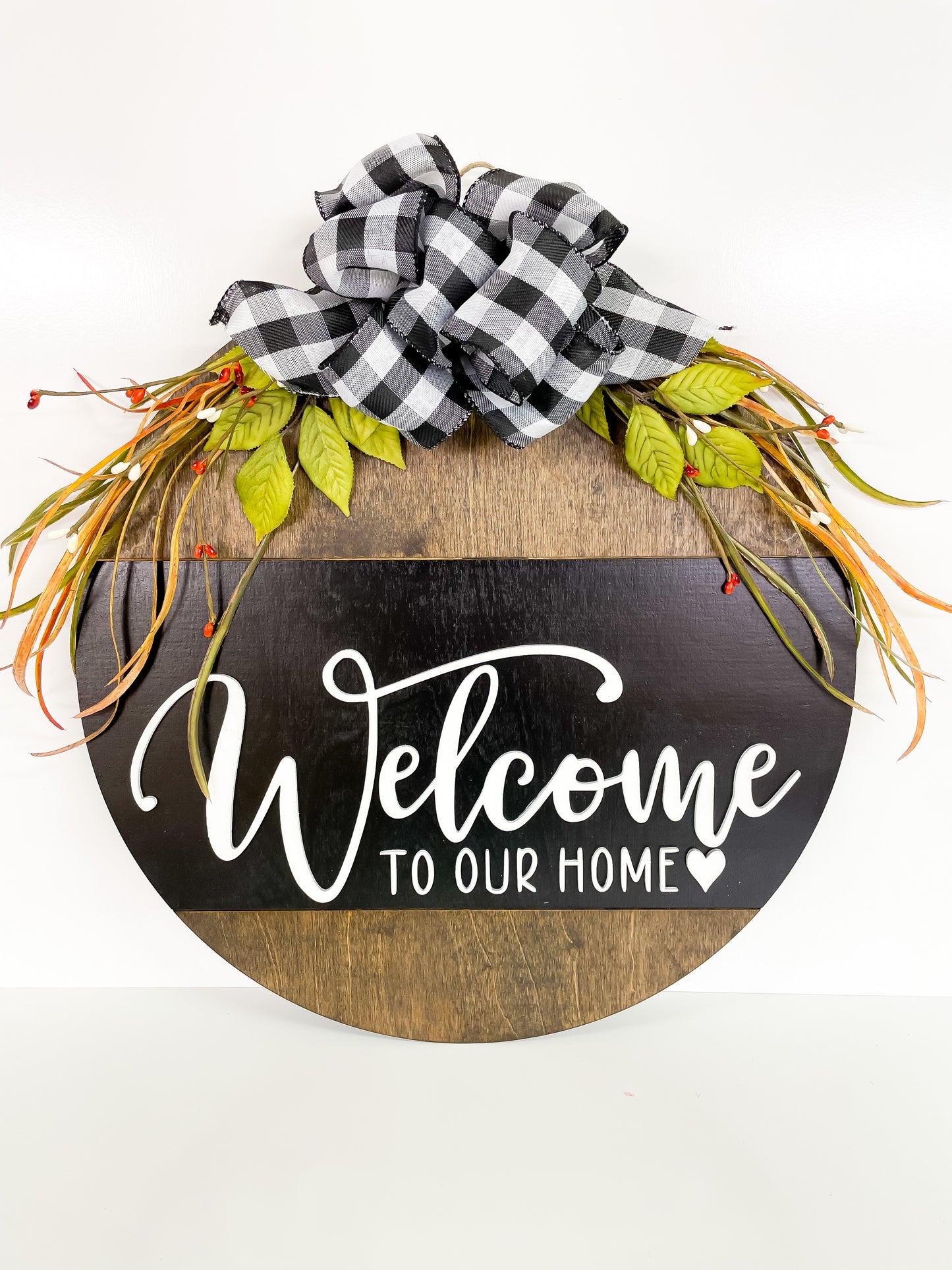 Welcome round sign