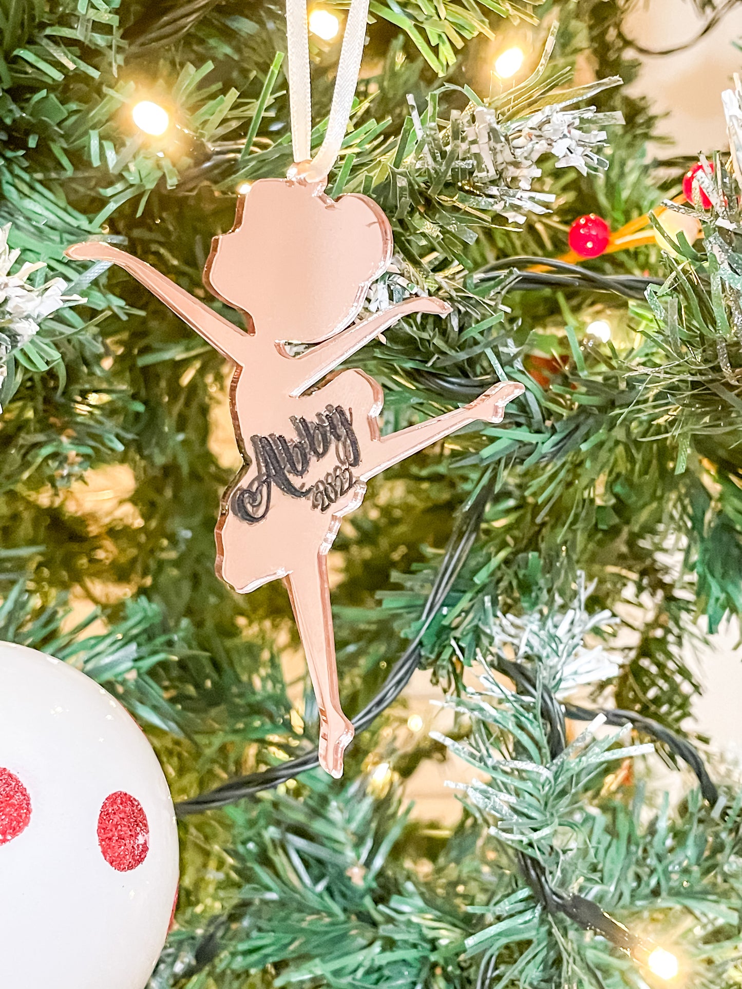 Dancer personalized ornament